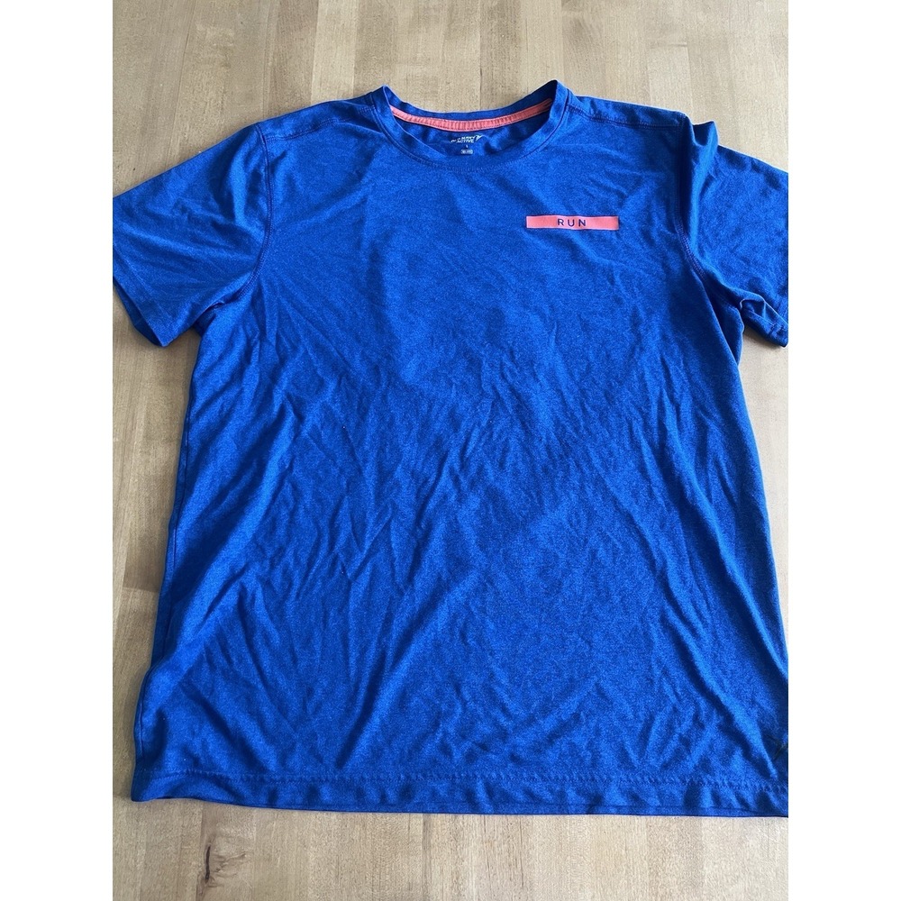Old Navy Active Men's T Shirt Run‎ Marathon NY Chicago London Paris Tokyo Sz L